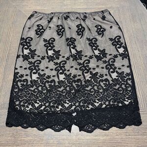 Lane Bryant Black‎ Lace Nude Overlay Skirt Women's Plus Size 26 Embroidered